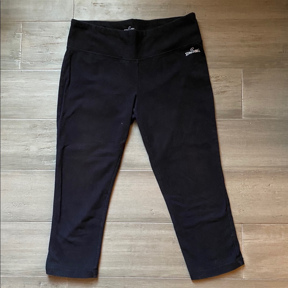 Black Cropped Leggings